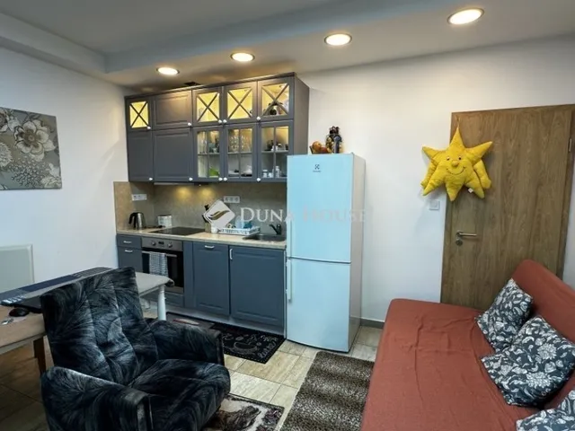 Eladó lakás Budapest II. kerület, Országút 58 nm