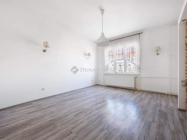 Eladó lakás Budapest I. kerület 68 nm