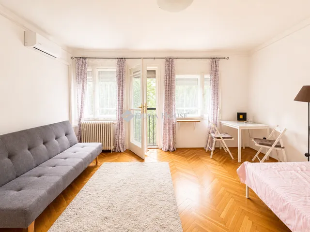 Eladó lakás Budapest II. kerület, Újlak II. ker. 28 nm
