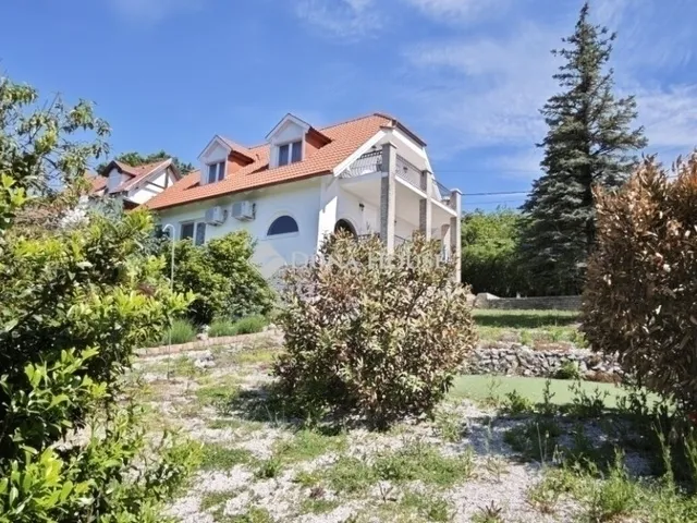 Eladó ház Szentendre 140 nm