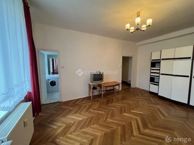 Eladó lakás Budapest XIII. kerület 38 nm