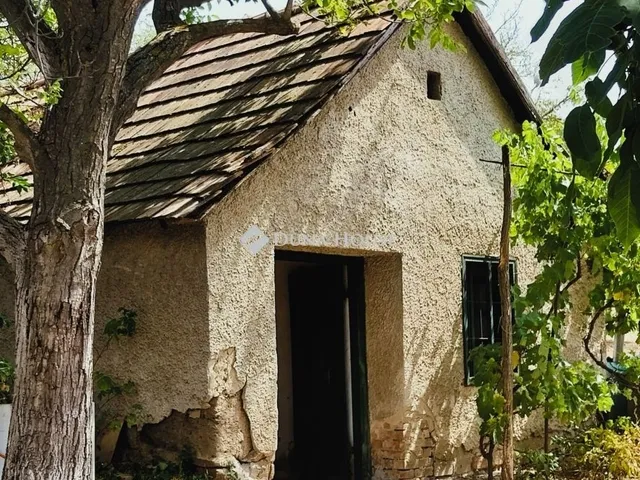 Eladó telek Lovasberény 3943 nm