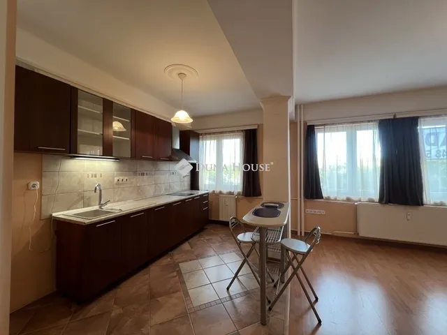 Eladó lakás Budapest III. kerület, Újlak III. ker. 37 nm