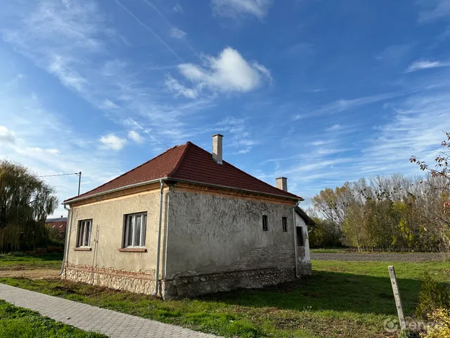 Eladó ház Bakonytamási 90 nm