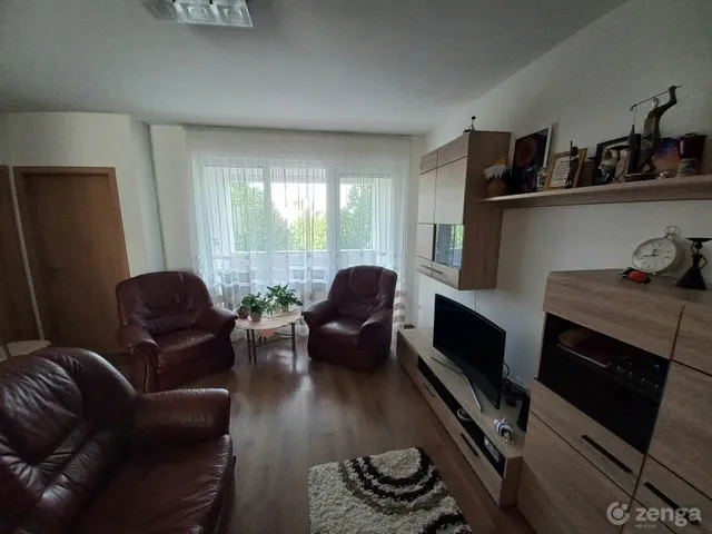 Eladó lakás Budapest XI. kerület 70 nm