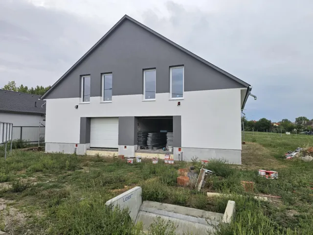 Eladó ház Baja 150 nm