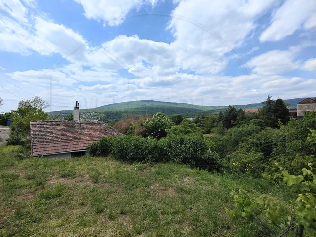 Eladó telek Pécs, Donátus 1490 nm