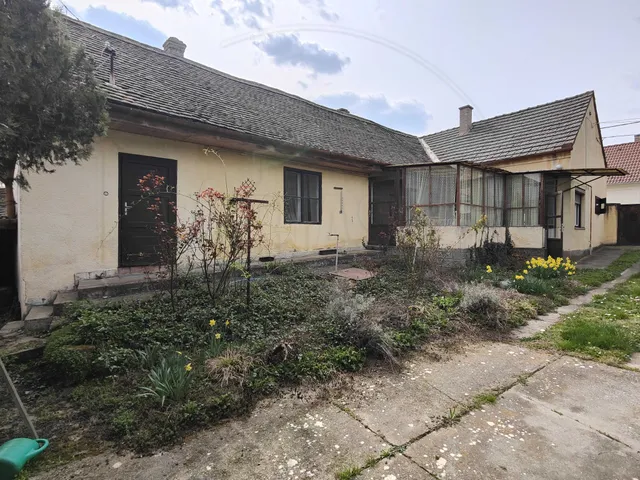 Eladó ház Bóly 115 nm