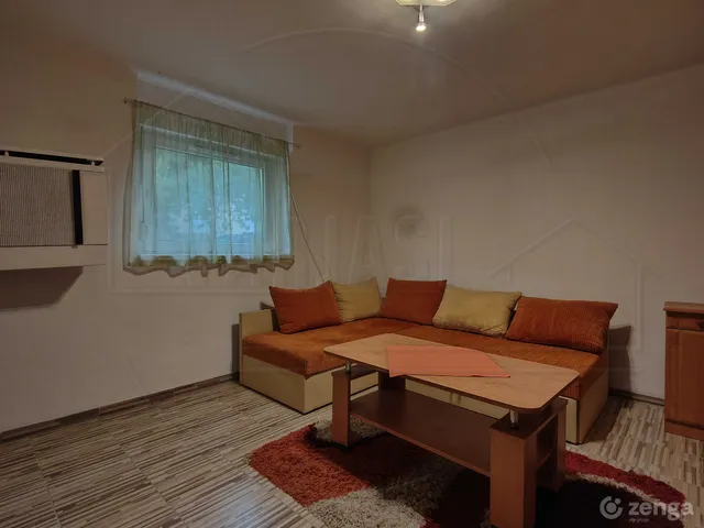 Kiadó lakás Pécs, Belváros, Semmelweis utca 2 27 nm