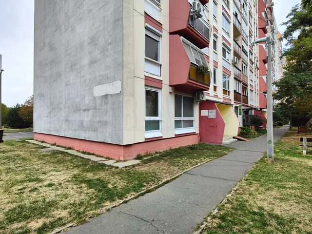 Eladó lakás Komló, Szilvás 52 nm