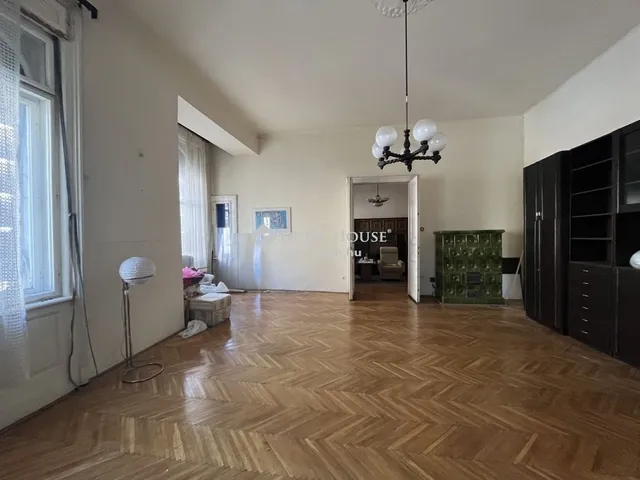 Eladó lakás Budapest VIII. kerület 86 nm