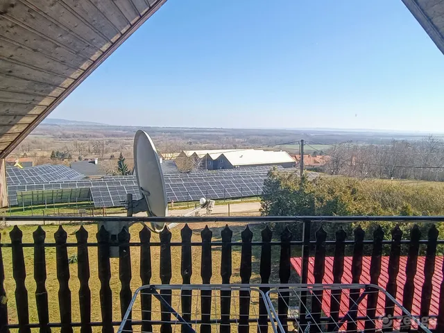 Eladó ház Alsópáhok 75 nm