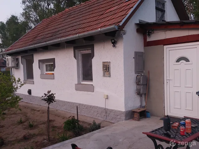 Eladó ház Dánszentmiklós 58 nm
