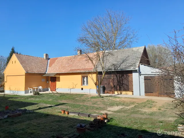 Eladó ház Kaposfő 65 nm