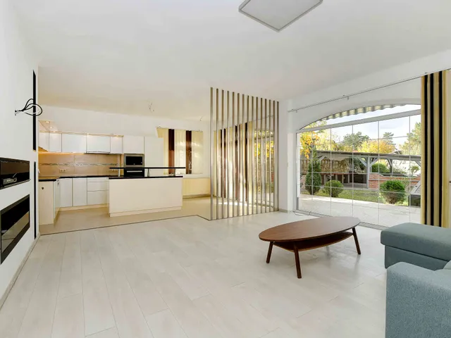 Eladó ház Dunakeszi 241 nm