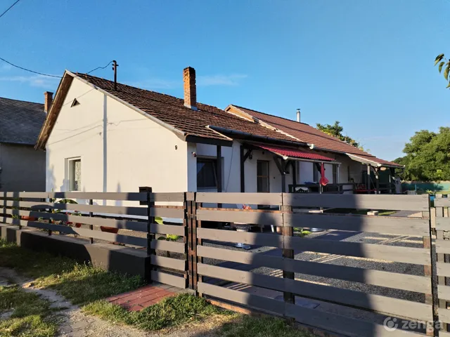 Eladó ház Kiskunlacháza 110 nm