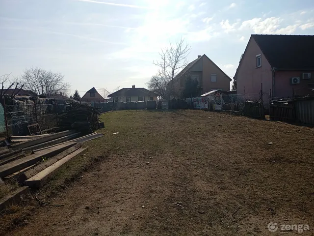 Eladó telek Gomba, Gombai u 64 994 nm