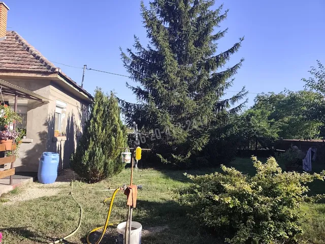 Eladó ház Pusztavacs 61 nm