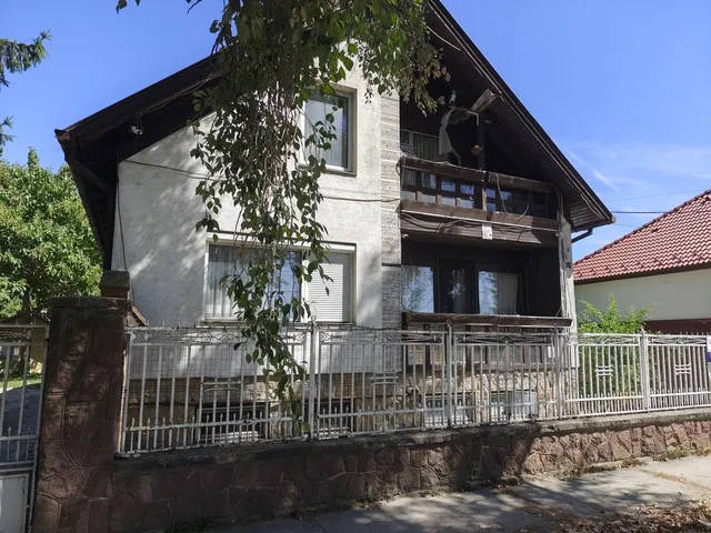 Eladó ház Lajosmizse 166 nm