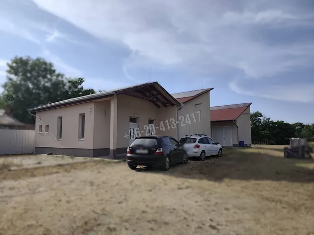 Eladó kereskedelmi és ipari ingatlan Dánszentmiklós 167 nm