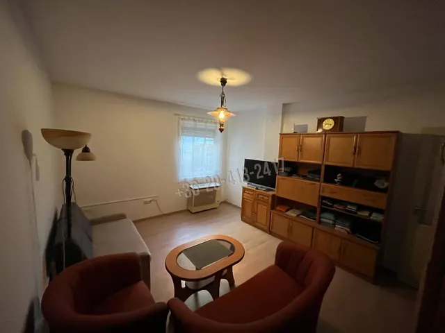 Eladó ház Cegléd 58 nm