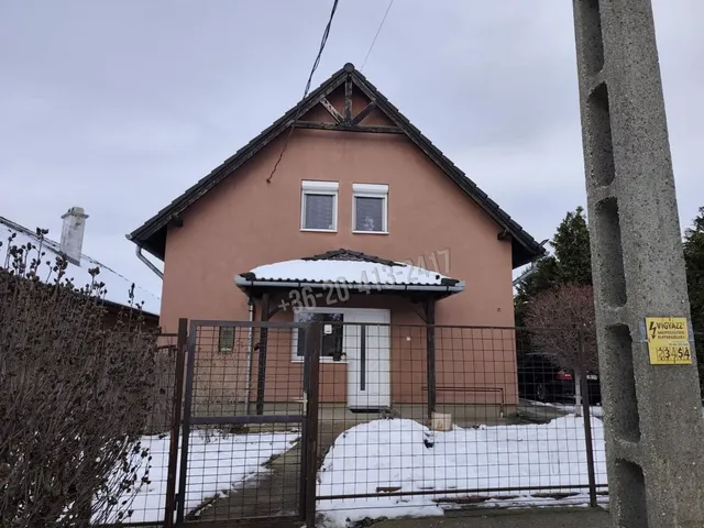 Eladó ház Inárcs 156 nm