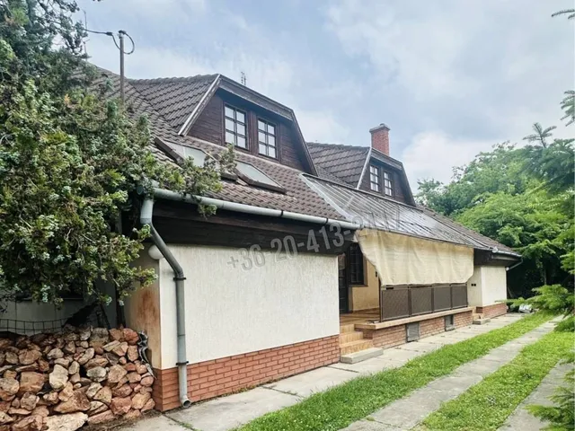 Eladó ház Cegléd 200 nm