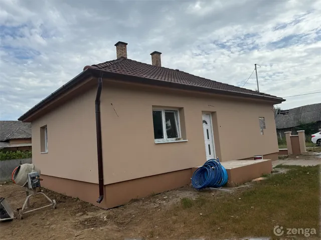 Eladó ház Kállósemjén 70 nm