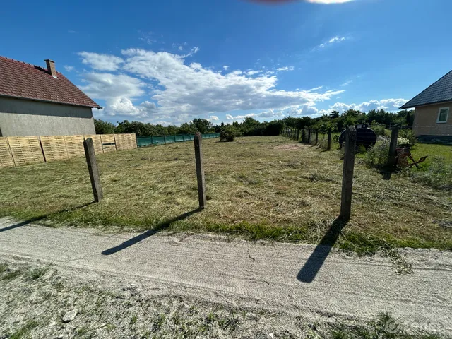 Eladó telek Moha 1000 nm