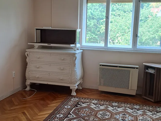 Kiadó lakás Eger, Hatvanihóstya 61 nm