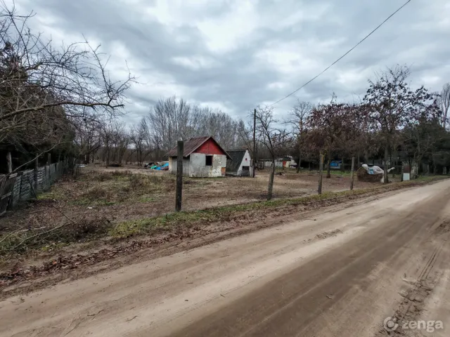 Eladó telek Kecskemét, Szarkás 2530 nm