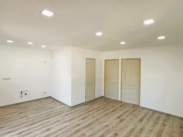 Eladó ház Debrecen 45 nm