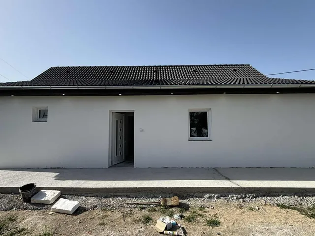Eladó ház Debrecen 63 nm
