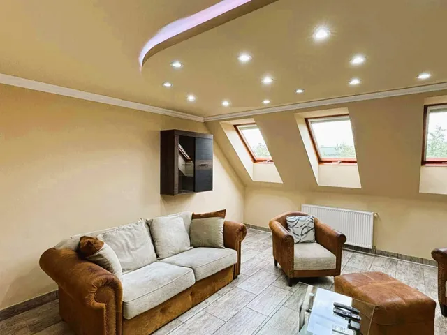 Eladó lakás Debrecen, Trombitás utca 75 nm