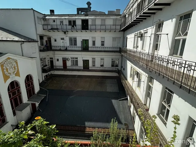 Eladó lakás Debrecen, Kossuth utca 86 nm