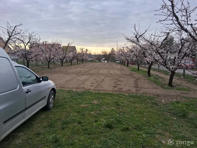 Eladó telek Gomba 932 nm