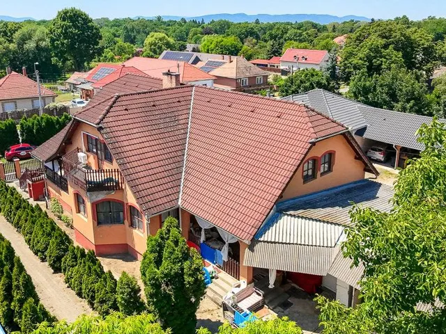 Eladó ház Vácrátót 388 nm