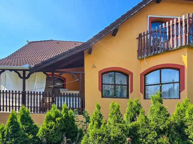 Eladó ház Vácrátót 388 nm