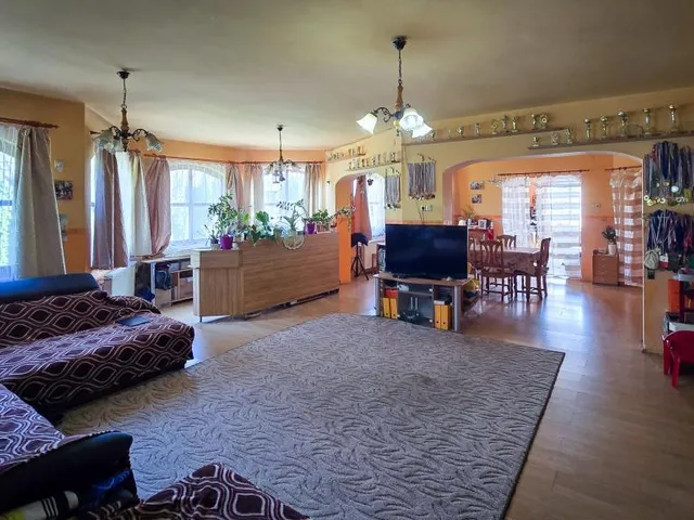 Eladó ház Vácrátót 388 nm