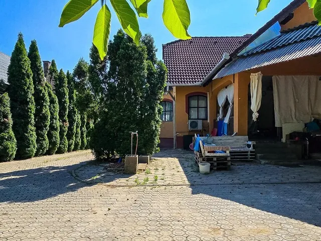 Eladó ház Vácrátót 388 nm