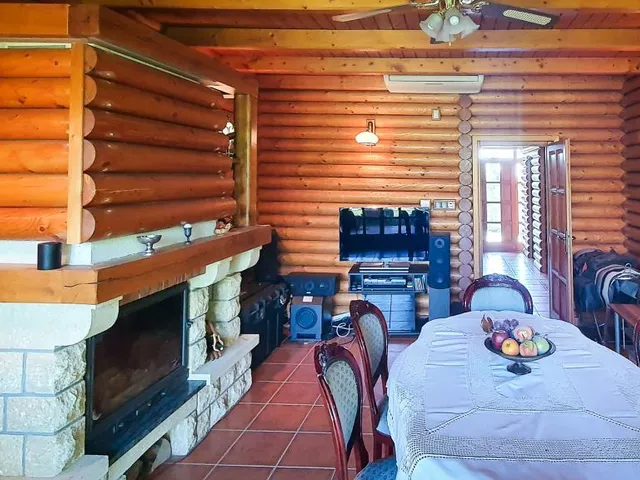 Eladó ház Velence 205 nm