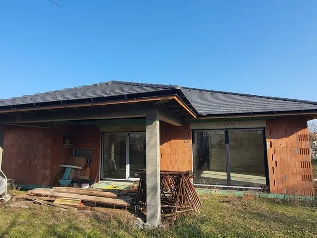 Eladó ház Nyáregyháza 232 nm