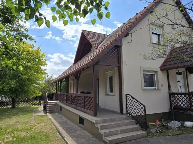 Eladó ház Dunavarsány 200 nm