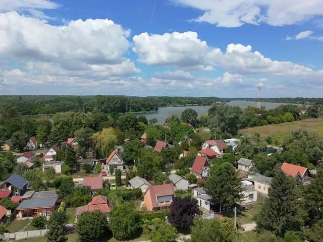 Eladó ház Tass 40 nm