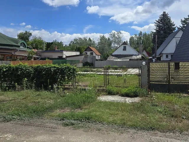 Eladó ház Tass 40 nm