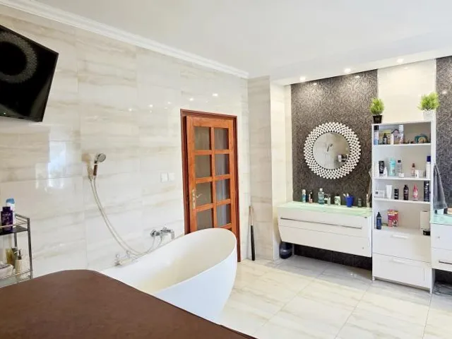 Eladó ház Délegyháza 210 nm