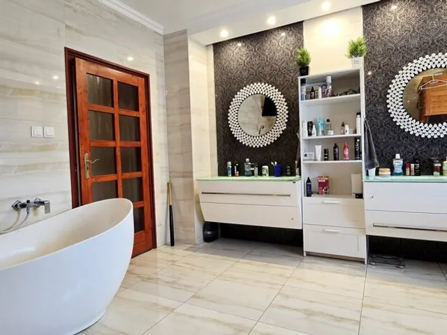 Eladó ház Délegyháza 210 nm