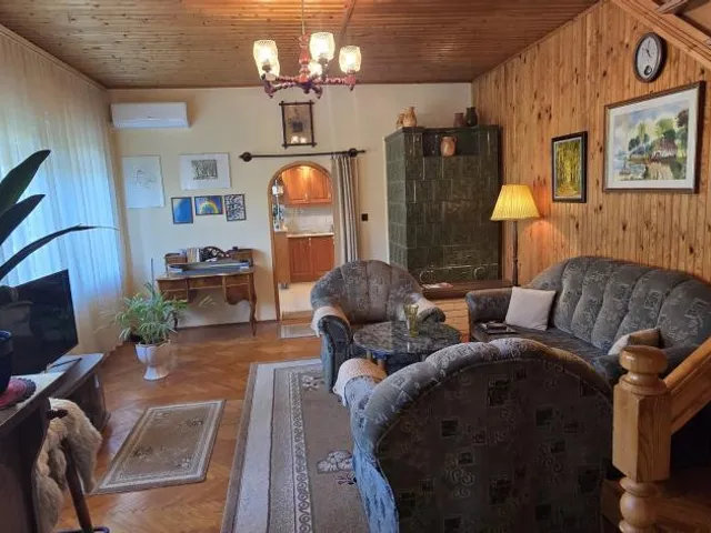 Eladó ház Nyáregyháza 267 nm