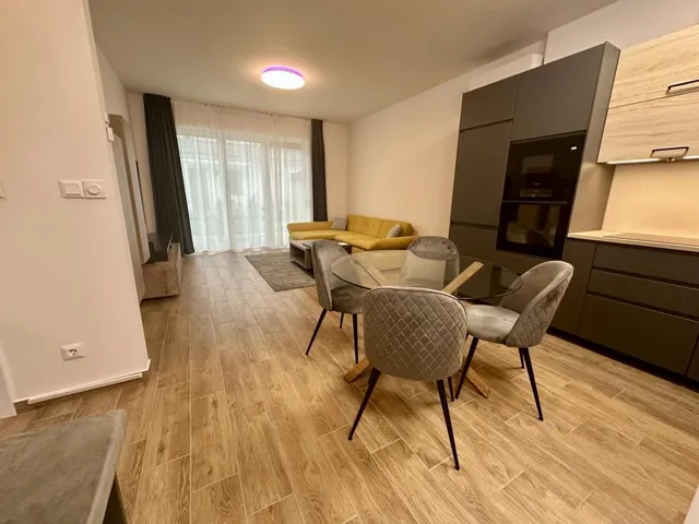 Kiadó lakás Páty 52 nm