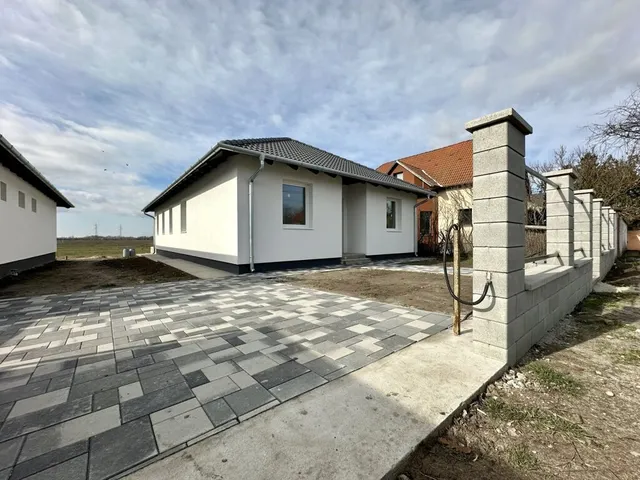 Eladó ház Dunavarsány 124 nm